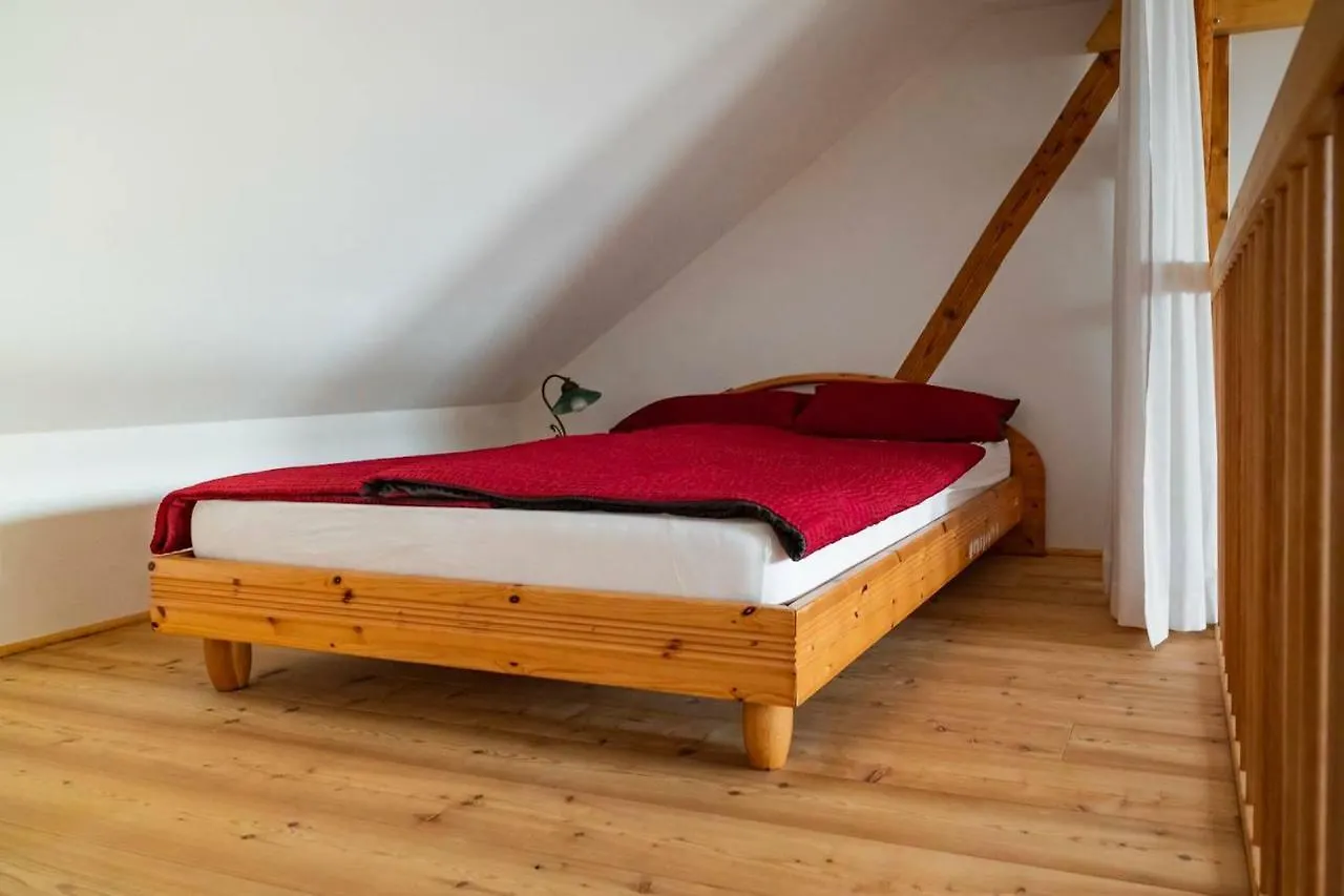 Roger`s Ferienwohnung Dießen am Ammersee Apartment